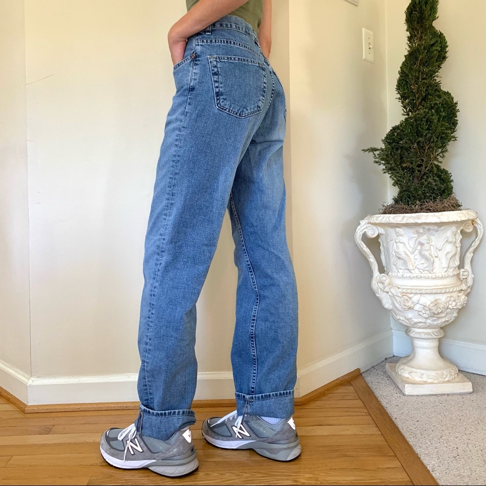 GAP Loose Fit Straight Leg Jean Size 8L